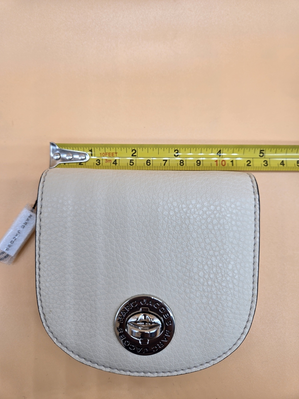 Marc Jacobs White Pebbled Leather Coin Purse - Picture 3 of 5